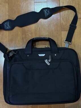 Targus Laptop Bag 14” Corporate Traveler Briefcase Multiple pockets